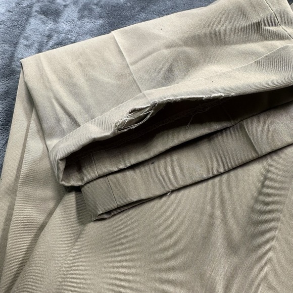 LL Bean Pants  Comfort Waist Mens 36x30 Beige Lakewashed Stretch Khakis - Picture 8 of 12